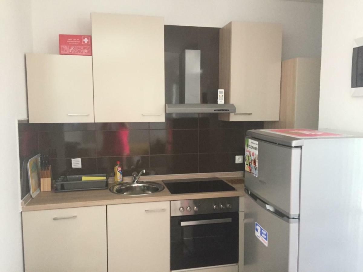 Santoni Apartment Вир Екстериор снимка